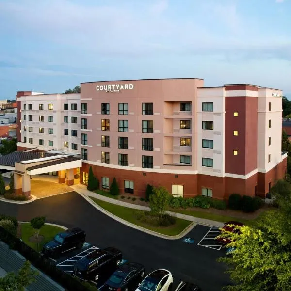 Courtyard by Marriott Carrollton, hotel in Carrollton