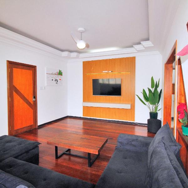 Espaçoso 3 quartos na quadra da praia p/ 6 pessoas - Foto 5
