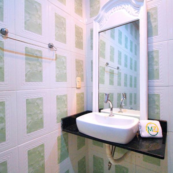 Espaçoso 3 quartos na quadra da praia p/ 6 pessoas - Foto 3