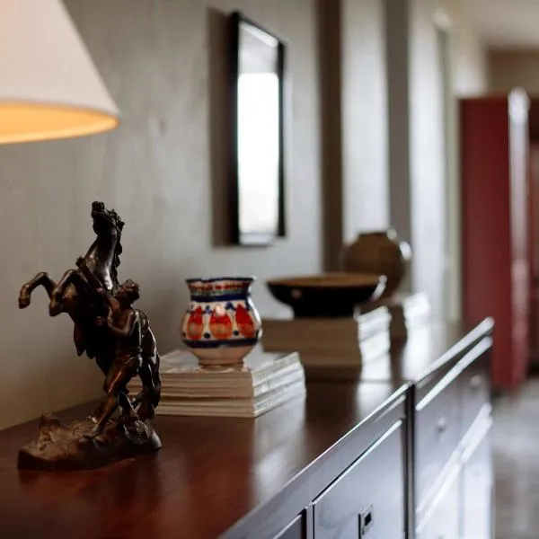 Cozy Charm in West Hollywood