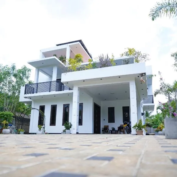 NM Rest House, hotel en Trincomalee