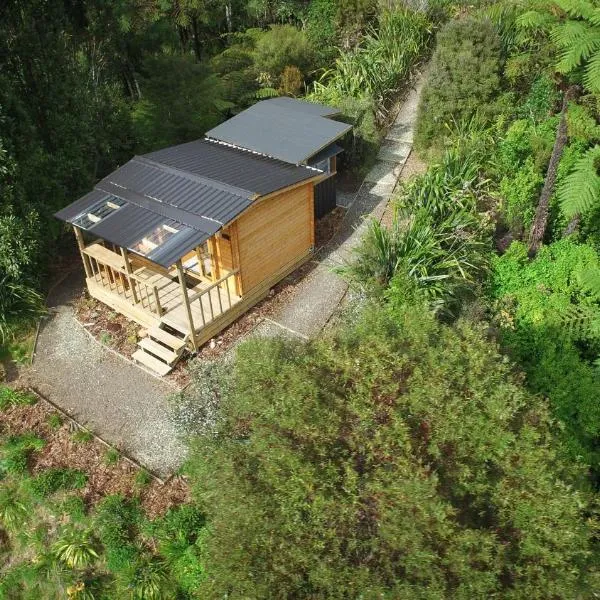 Fantail Point - secluded cabin with amazing views, hotel en Upper Papamoa