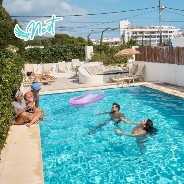 Hostal Flamingo by Nest, hotel in Es Cana