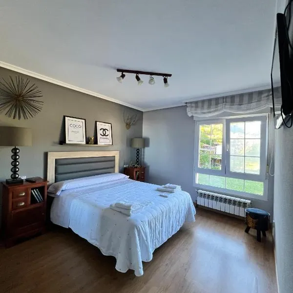 Casa Mari Carmen, hotel en Salas