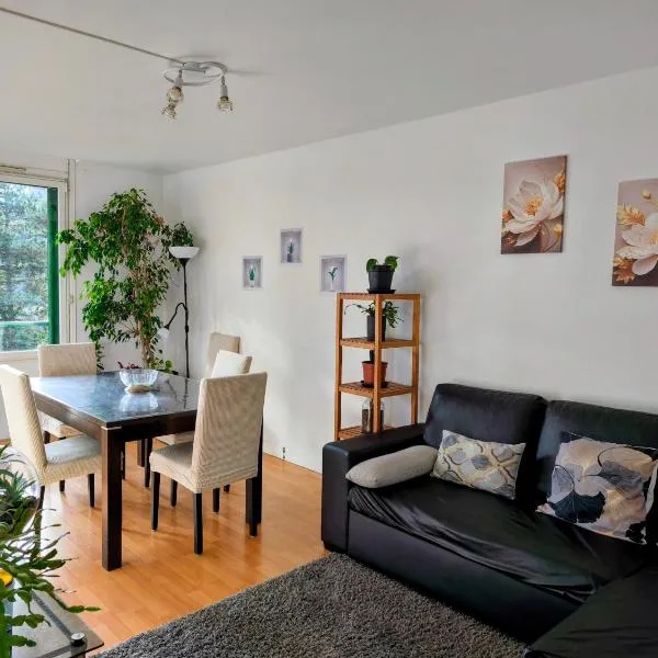 Entre Ville & Nature-Sejour idéal a Massy, hotel in Massy