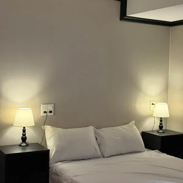 HY Local Budget Hotel - 5 mins walk to Hoi An Ancient Town, hotel in Hoi An