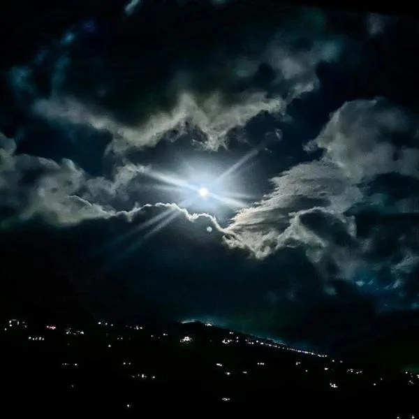 Saanidhya Homestay, hotel v destinaci Mukteswar