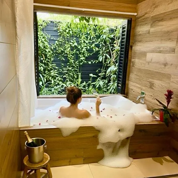 Cabana Monte Trigo com Banheira, hotel v destinaci São Francisco do Sul