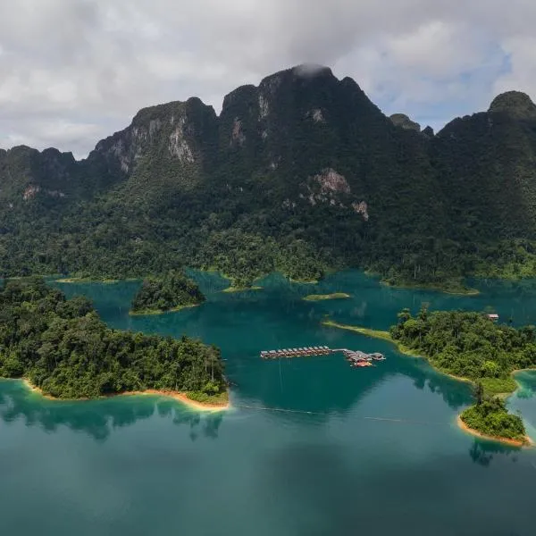 360 issara Floating Resort, hotell sihtkohas Ban Chieo Ko