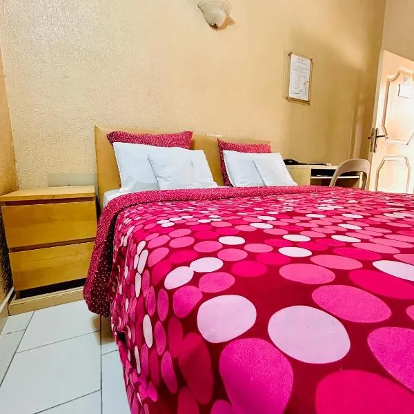 Hôtel Saint Thomas, hotel in Lomé