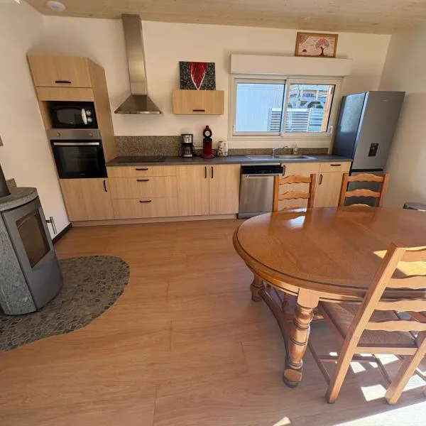 chalet pour amoureux à Gérardmer, hotel a Xonrupt-Longemer