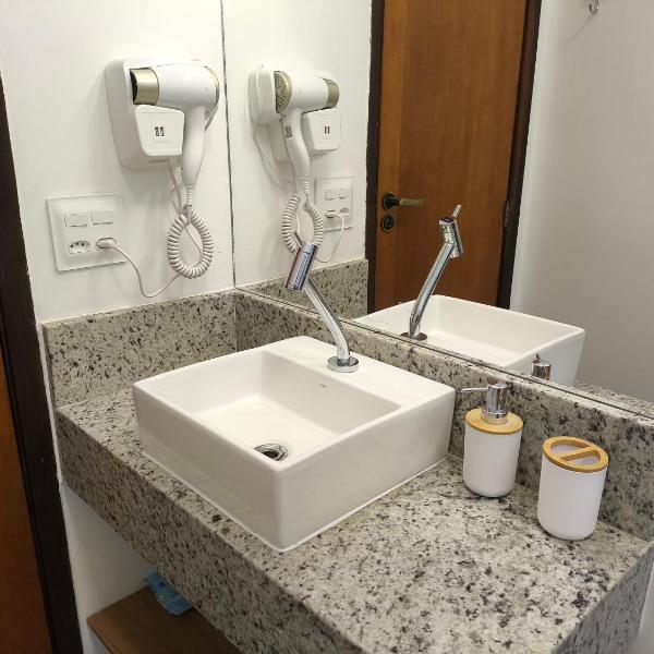 Paquetá: 2 quartos - AC , Wi-Fi e Churrasqueira! - Foto 5
