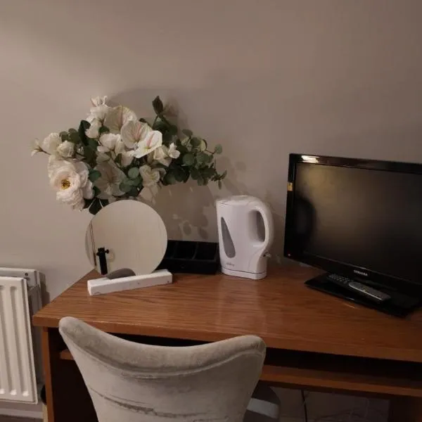 The Fat Fox, hotel in Pyrton