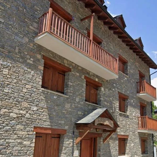 Dúplex a 20 min de Aigüestortes, hotel u gradu 'Escaló'