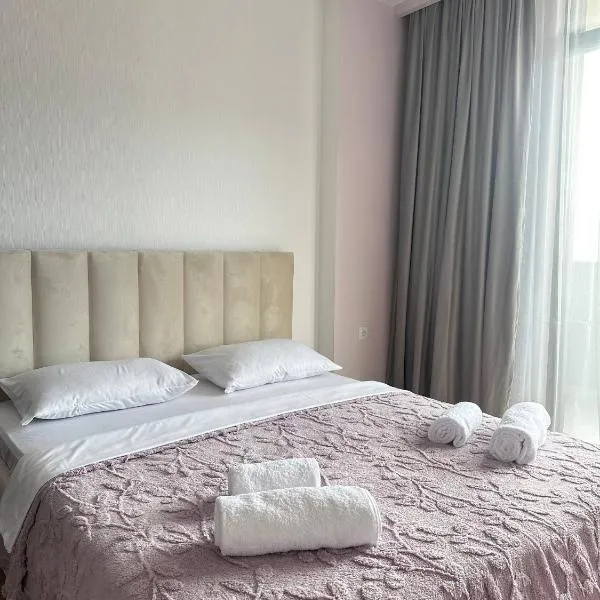 Tbilisi City में, होटल Olive Dream Apartment with Balcony View