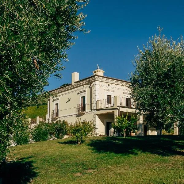 Baldovino b&b, hotel in Villamagna