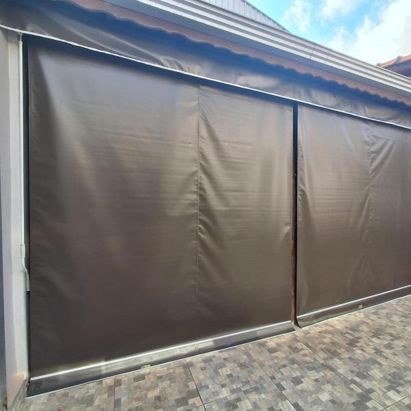 Kitnet com ar condicionado e banheiro externo - Foto 5