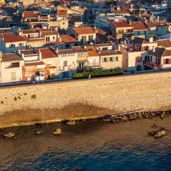 La Touraque by Evasion Riviera, Vieil Antibes, Remparts、アンティーブのホテル