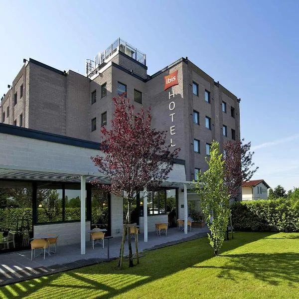 Hotel Ibis Firenze Prato Est, hotel in Campi Bisenzio