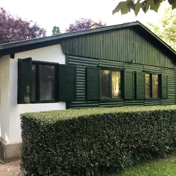 Faház - Nyaraló a Tiszánál, hôtel à Tiszacsege