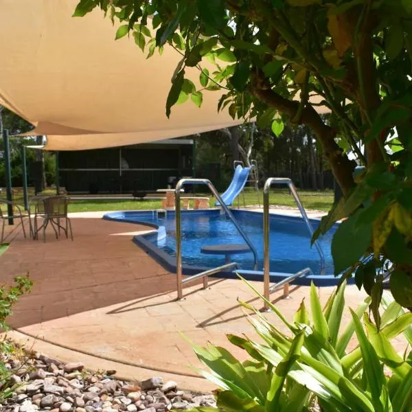 Lyndoch Retreat, 2BR with Pool, BBQ & Fire Pit, ξενοδοχείο σε Altona