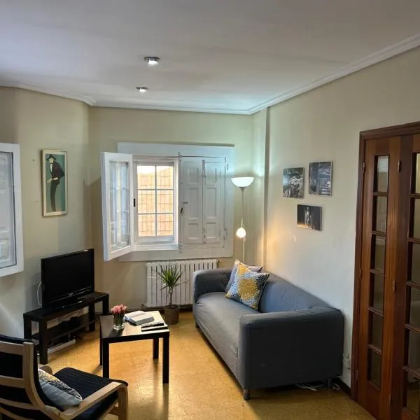 Casa Lolita / Camino de Santiago / Porriño, hotel in Porriño