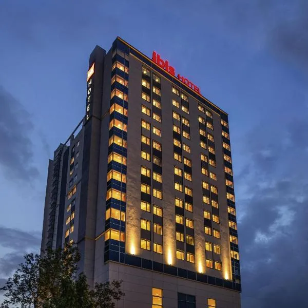 ibis Mumbai Vikhroli - An Accor Brand, hotel v Bombaji