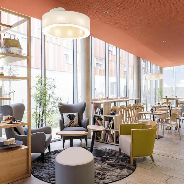 Aparthotel Adagio Access Paris Massy Gare, hotel in Massy