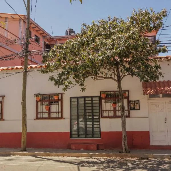 Casa Acogedora Tarija, hotel in Tarija