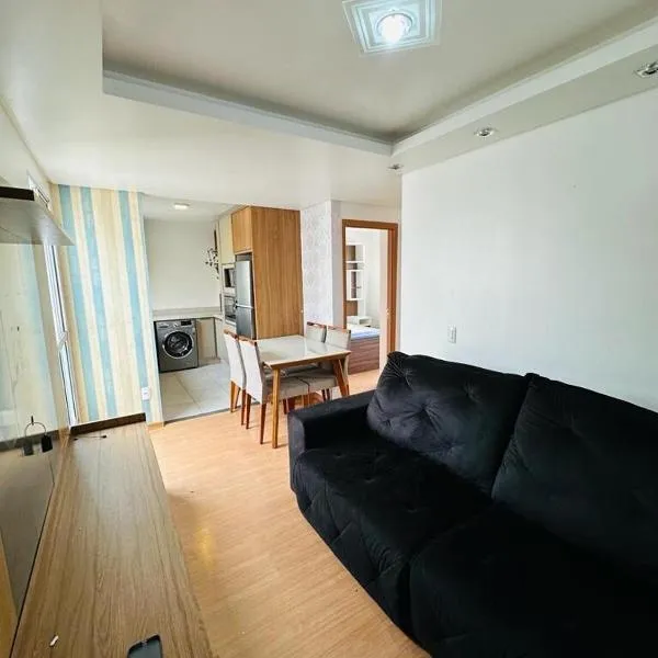 Ap 2 Quartos 5km da BR, Palhoça, hotel in Palhoça