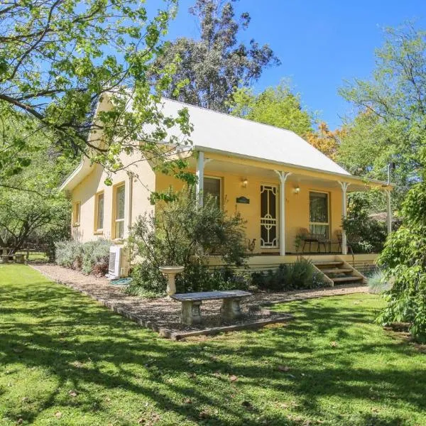 Harrietville Cottage, hotel in Harrietville