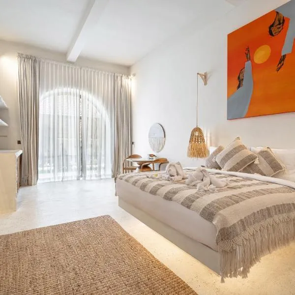 Maison Boheme Modern Apartment & Villa with Pool in Sanur, hotel di Sanur