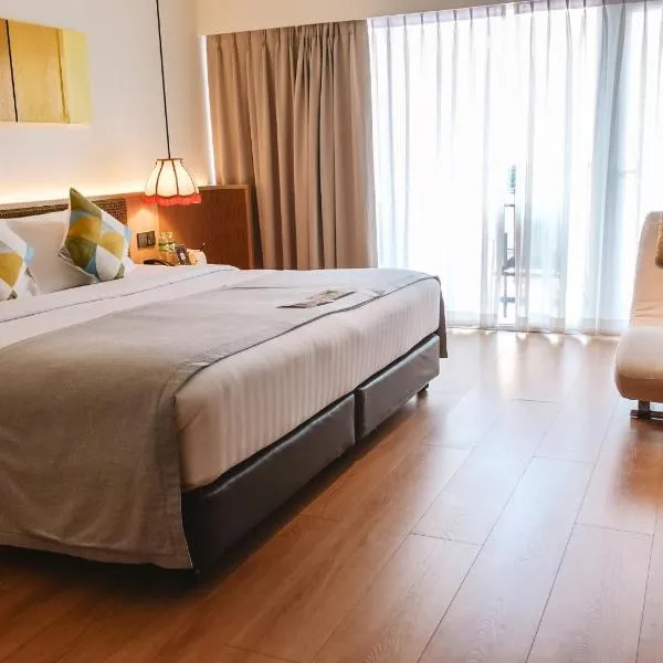 The Lantern Resorts Patong - SHA Extra Plus, hotel in Patong Beach