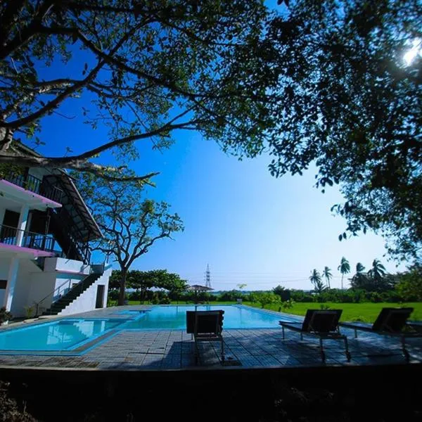 The Green Canopy Yala, hôtel à Tissamaharama