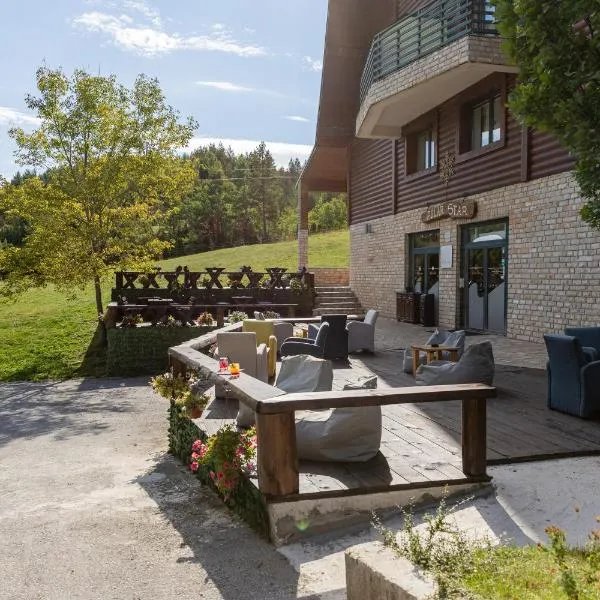 Hotel Polar Star, ξενοδοχείο σε Žabljak