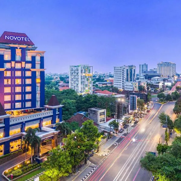Novotel Semarang، فندق في سيمارانغ