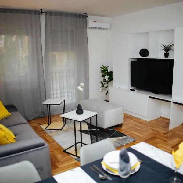 Apartman Todi & Dana、ソンボルのホテル