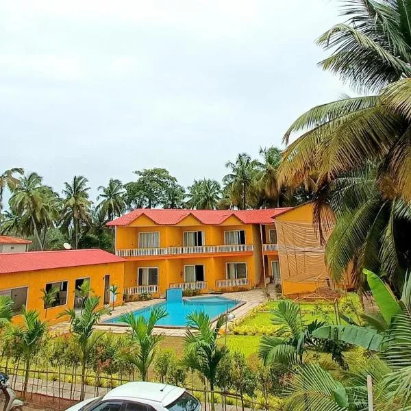 Eutopia Beach Resort, ξενοδοχείο σε Morjim