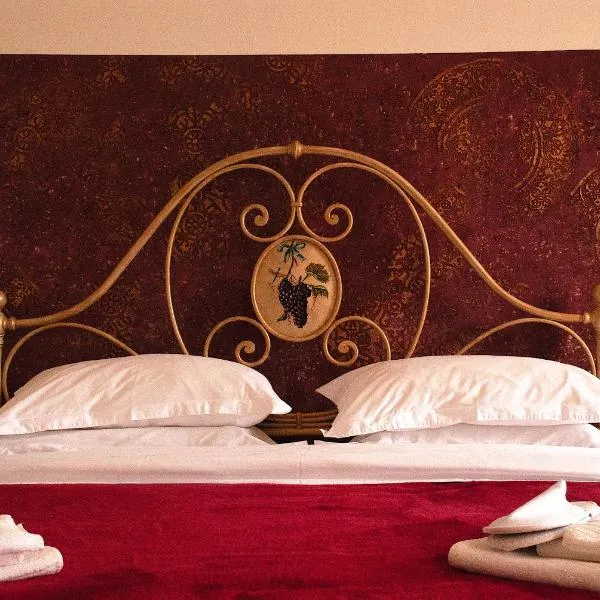 Rocca Contrada, hotel en Arcevia