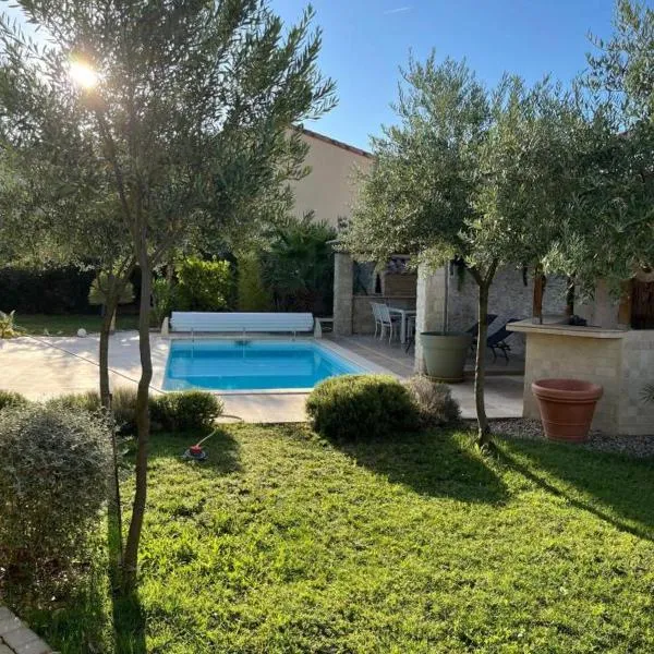 Maison à Sablet, hotel in Sablet