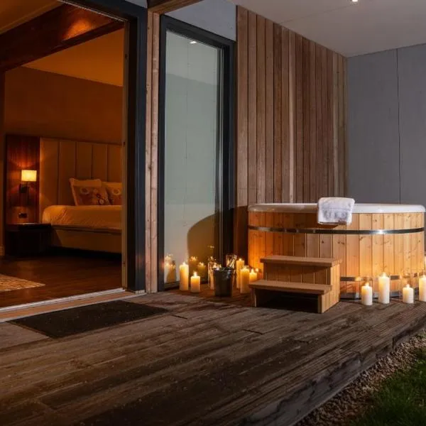 Garden Suites - Handwritten Collection, hotel di Burgh Haamstede