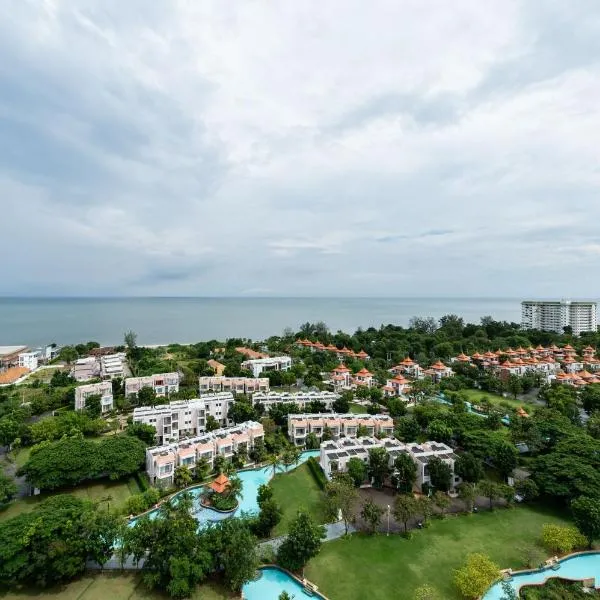 Boathouse Hua Hin Condo, hotel en Cha-am