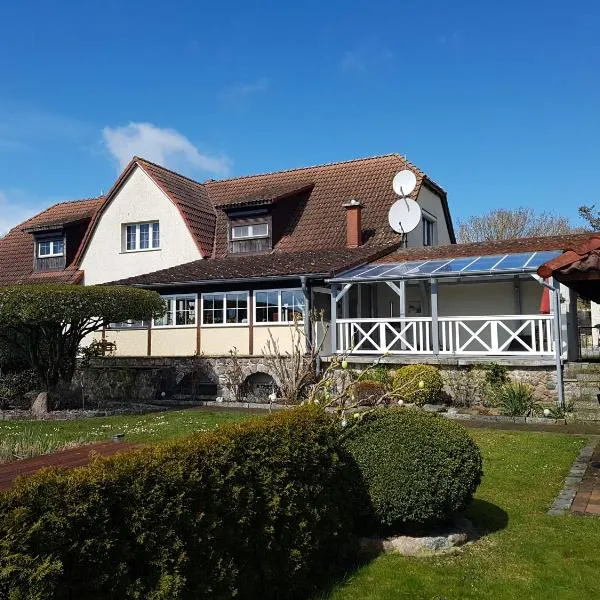 Viesnīca Ferienhaus Hasenhügel mit Seeblick pilsētā Švēdte