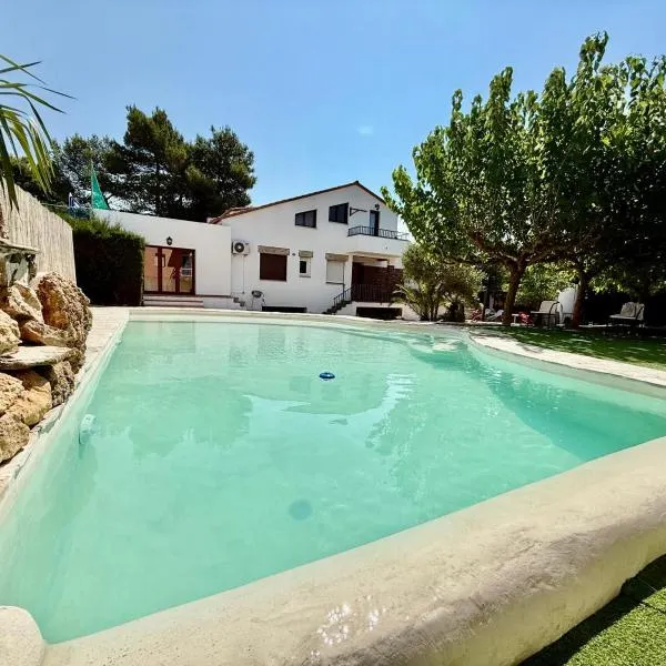 La Tofonera, alojamiento rural: Vimbodí'de bir otel