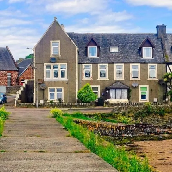 Loch Views Apartment Sleeps 2-Pets Ok-Free Parking, hotel in Campbeltown