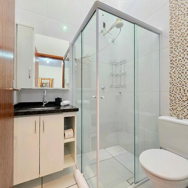 Casa 2 quartos em bairro tranquilo 5 min centro - Foto 3