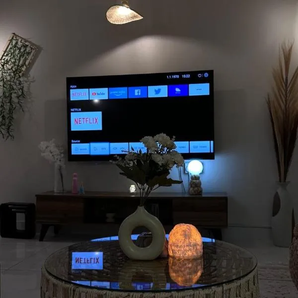 Elegant studio next to the boulevard, hotel i Riyadh