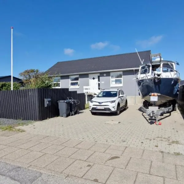 Fihermans House Joanna, hotel u gradu 'Hirtshals'
