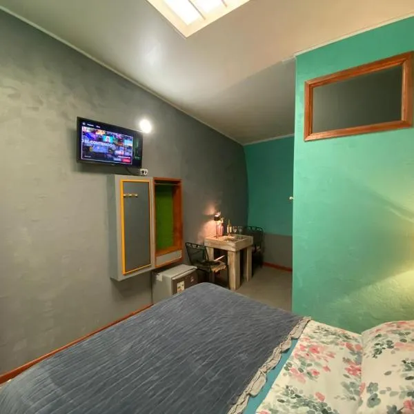 Hostal Boutique F, hotell i El Quisco