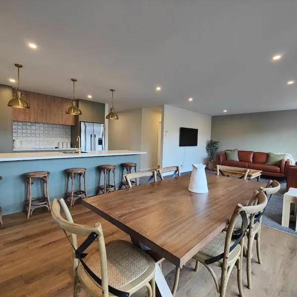 Luxury on Luxmore: Te Anau şehrinde bir otel